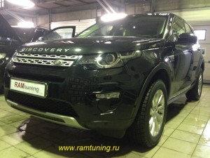 Land_Rover_Discovery_Sport_2.2_1